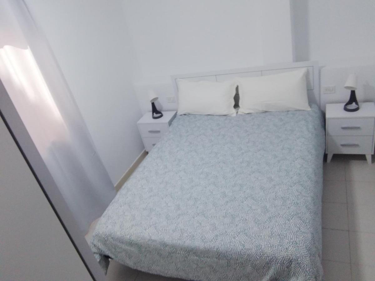 Avenida Deluxe Candelaria Luaran gambar